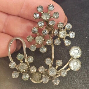 Vintage 1950s/60's Gold Tone Rhinestone Bouquet Brooch 1 1/2 inch  MCM Costume